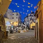Gliu Vico 4*