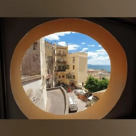 Oda ve Kahvaltı Gliu Vico 3*